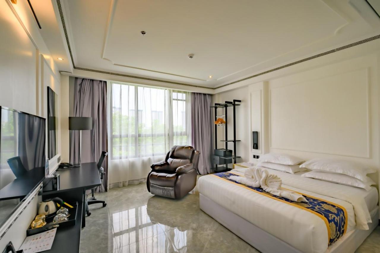 Hotel Seoul Clark Field Exterior photo